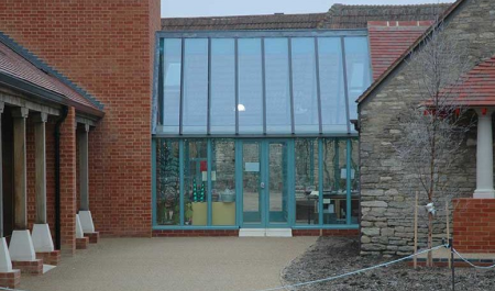 Commercial Custom Glass Suppliers and Glazing Contractors in Banbury