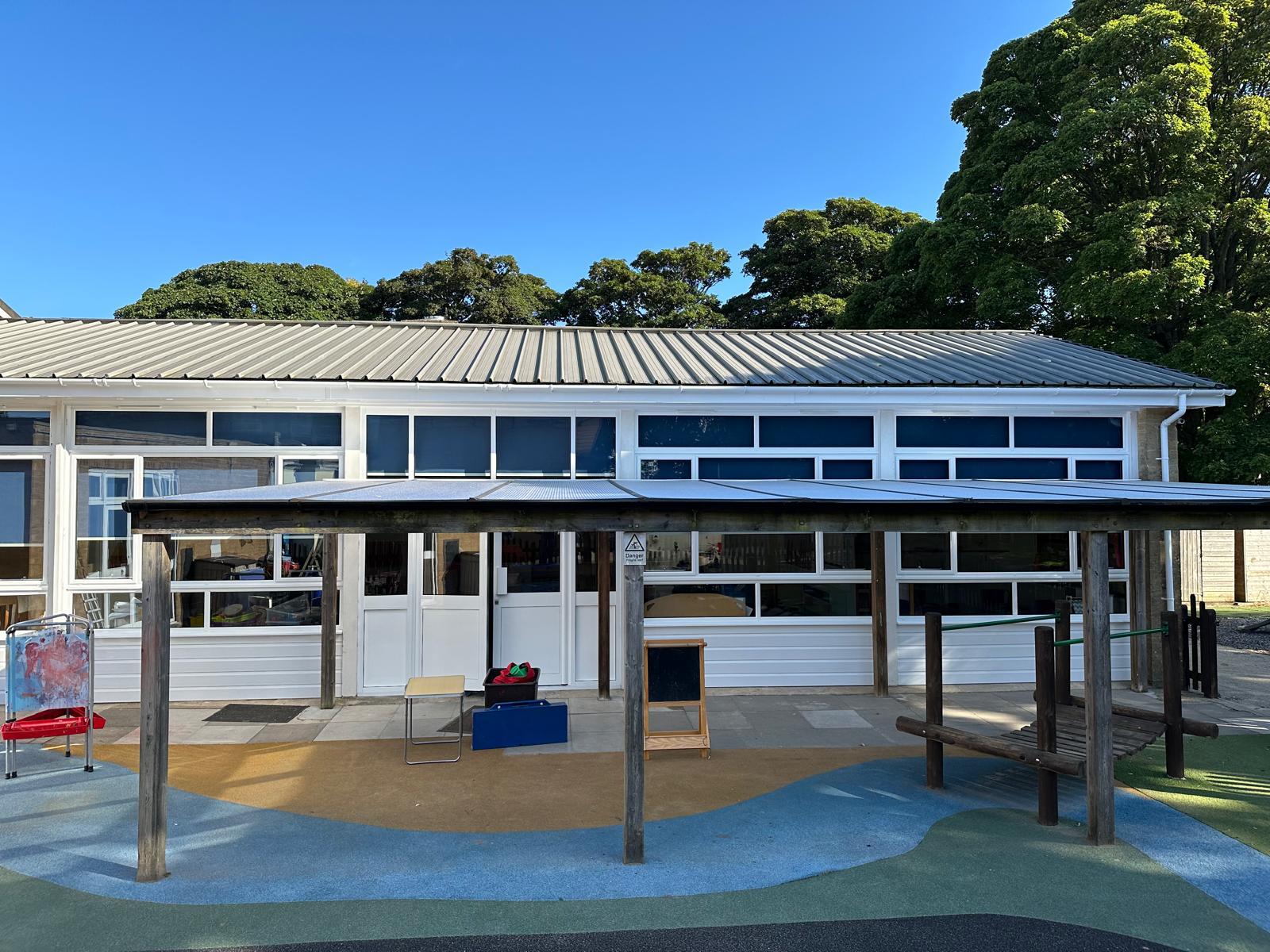 Holy_Trinity_School_3[1]